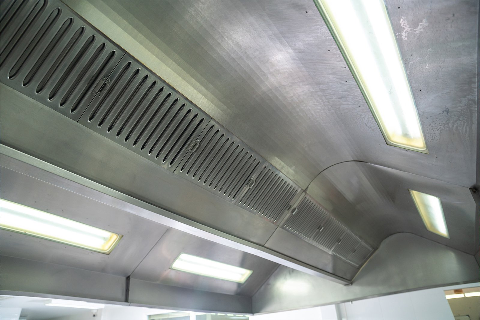 Restaurant kitchen hood cleaning